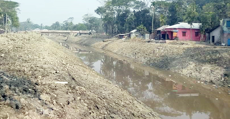 প্রাণ ফিরছে ভারানী খালের