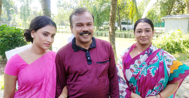 প্রবাসীদের জীবনের গল্পে অবদান
