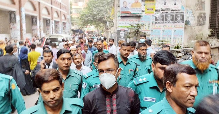 বনজ কুমারের মামলায় বাবুল আক্তার একদিনের রিমান্ডে