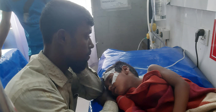 যশোরে বিষপানে সন্তানসহ গৃহবধূর আত্মহত্যার চেষ্টা