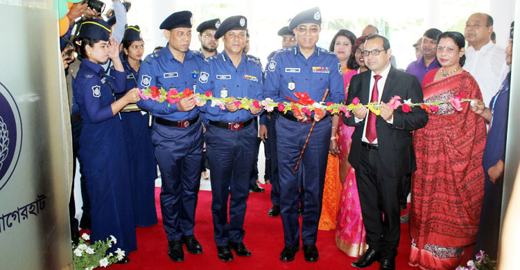 দেশ আমাদের, দেশকে এগিয়ে নিতে হবে আমাদেরই