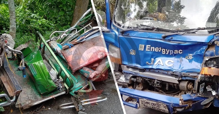 Six die as pickup van rams auto-rickshaw