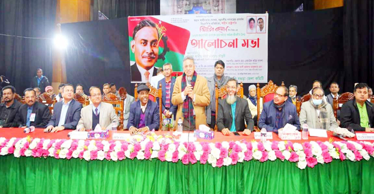 সরকার উন্নয়নের নামে বুলি উড়াচ্ছে: আমীর খসরু