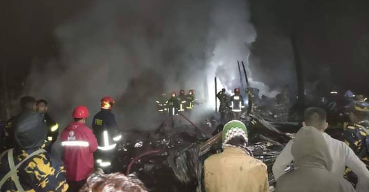 রোয়াংছড়ি বাজারে আগুন