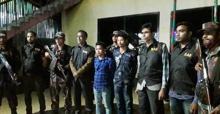 বান্দরবানে প্রায় ২ কোটি টাকার আফিমসহ আটক ২