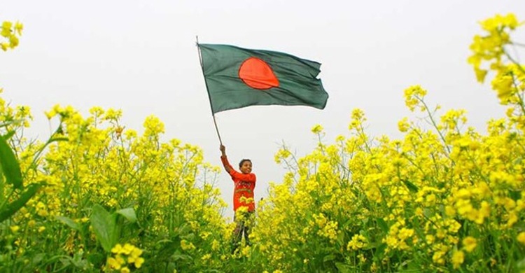 অন্যকে হেদায়েতের দায়িত্ব না নিয়ে নিজে হেদায়েত হন