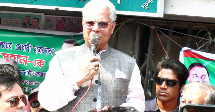 আওয়ামী লীগকে হটাতে বিদেশি চাপ আসবে: আলতাফ হোসেন