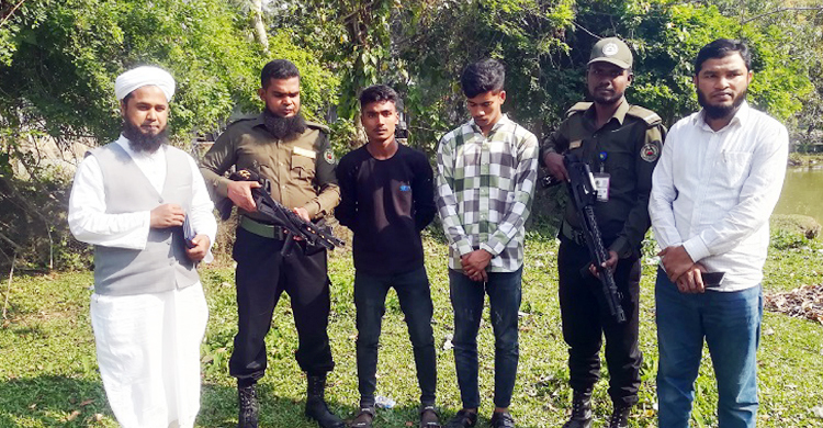 বরগুনায় নকল প্রসাধনী বিক্রি করায় জরিমানা