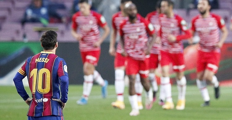 Granada stun title-chasing Barca at Nou Camp