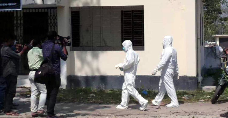 বরগুনায় চিকিৎসক ও নার্সদের ঈদ এবার আইসোলেশন ওয়ার্ডে