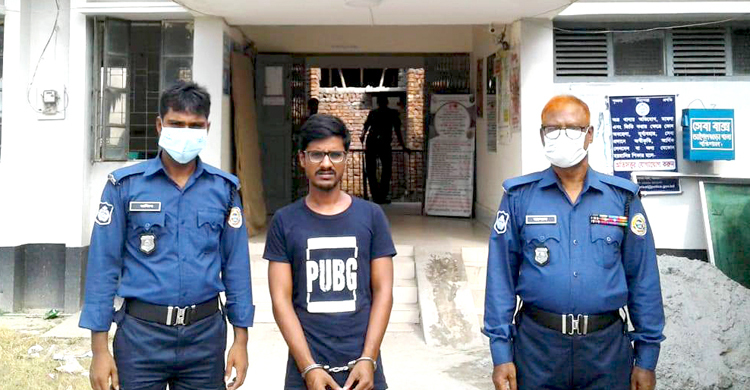 শাহবাগে ধর্ষণবিরোধী আন্দোলনের নেতা ধর্ষণ মামলায় গ্রেফতার