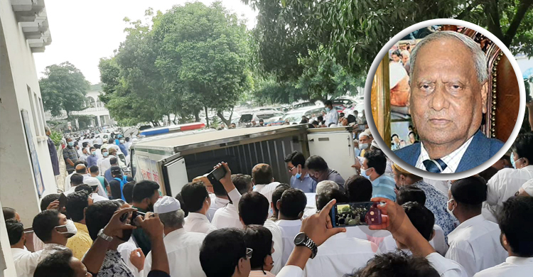 শেষবার সুপ্রিম কোর্ট প্রাঙ্গণে বাসেত মজুমদার