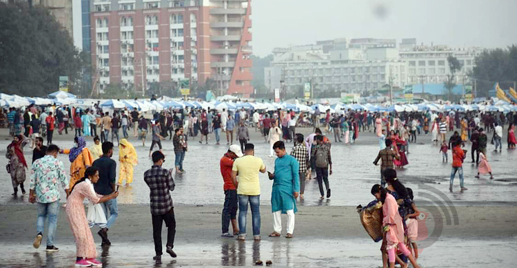 পাঁচ লাখ পর্যটক সমাগম হতে পারে কক্সবাজারে, ৫০০ কোটি বাণিজ্যের আশা