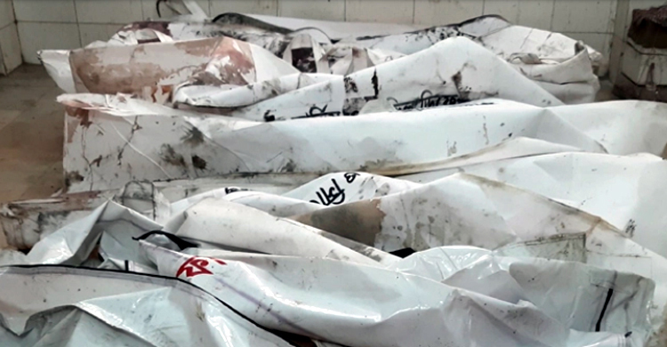 মাইক্রোবাসে ধাক্কা দিয়ে ৬ জনকে পুড়িয়ে মারা বাসের গতি ছিল বেশি