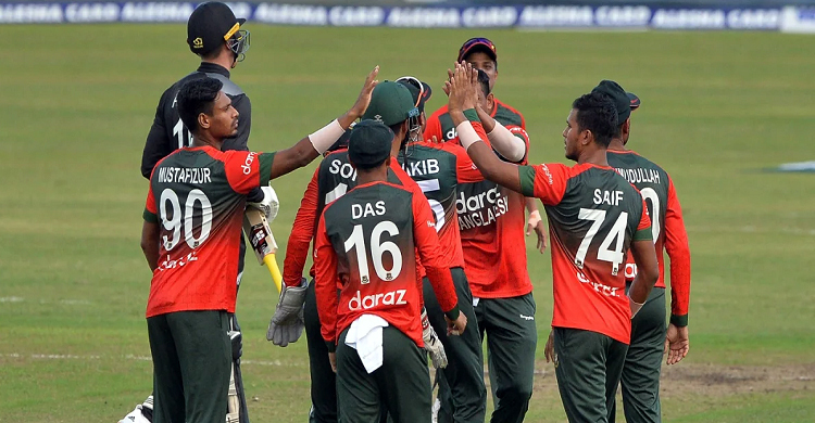 নিউজিল্যান্ড চলে যাওয়ায় বাংলাদেশকে ডেকেছে পাকিস্তান