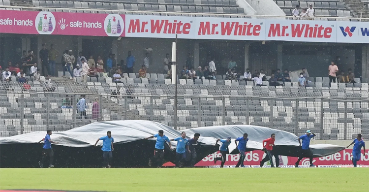 বৃষ্টির পেটে তিন ঘণ্টা, ৪টায় শুরু হচ্ছে খেলা