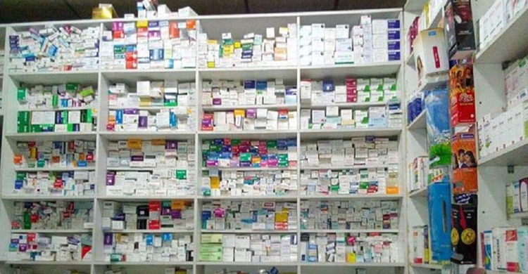 এক পাতা ট্যাবলেটের দাম ৩ টাকা বেশি রাখায় ৮ হাজার জরিমানা