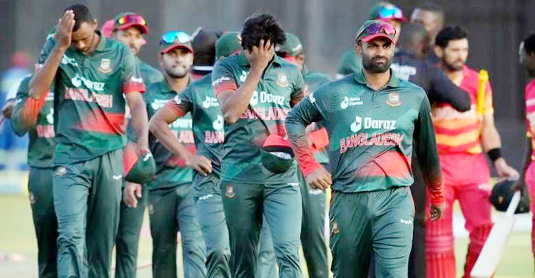 লজ্জা মাথায় নিয়ে দেশে ফিরলো তামিম বাহিনী