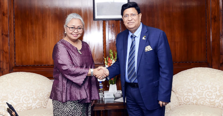 রাখাইনে আসিয়ানের পর্যবেক্ষক পাঠানোর অনুরোধ ড. মোমেনের