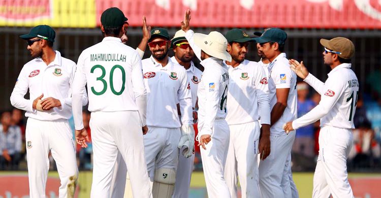 ব্যাটিং ব্যর্থতার পরও দিনটা আরেকটু ভালো হতে পারতো