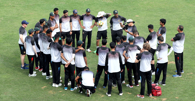 ওয়েস্ট ইন্ডিজের বিপক্ষে ওয়ানডে স্কোয়াডে তিন চমক