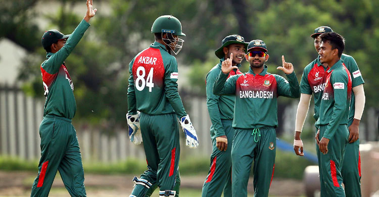 ১১২ রানের পুঁজি নিয়েও দারুণ লড়াই করলো বাংলাদেশ
