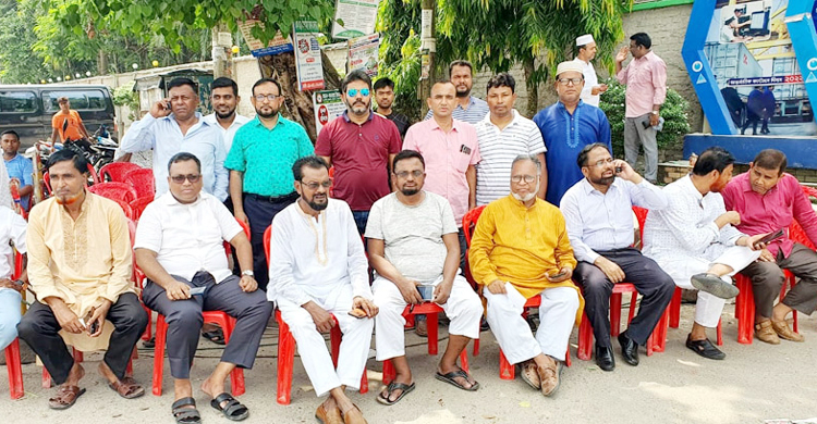 বেনাপোলে সিঅ্যান্ডএফ এজেন্টদের কর্মবিরতি, বন্ধ আমদানি-রপ্তানি