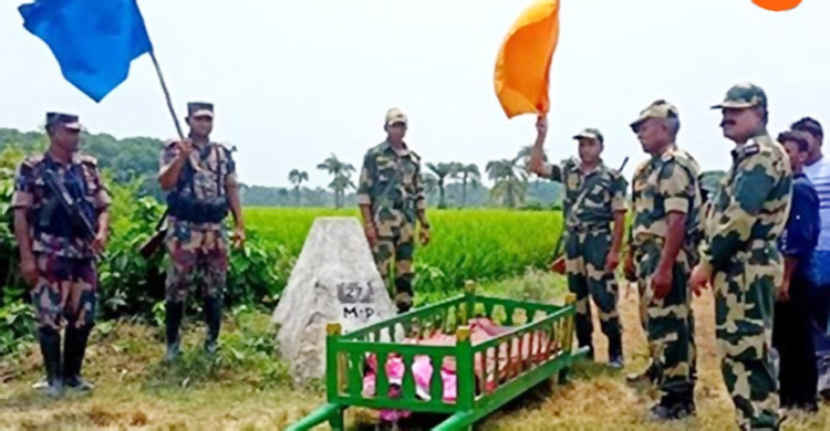 বিএসএফ-বিজিবির কল্যাণে ভাইয়ের মরদেহ দেখলেন বোনেরা