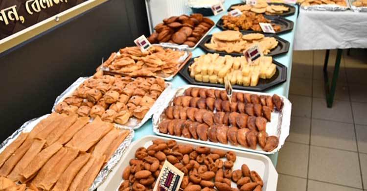 বেলজিয়ামে বাঙালিদের পিঠা উৎসব