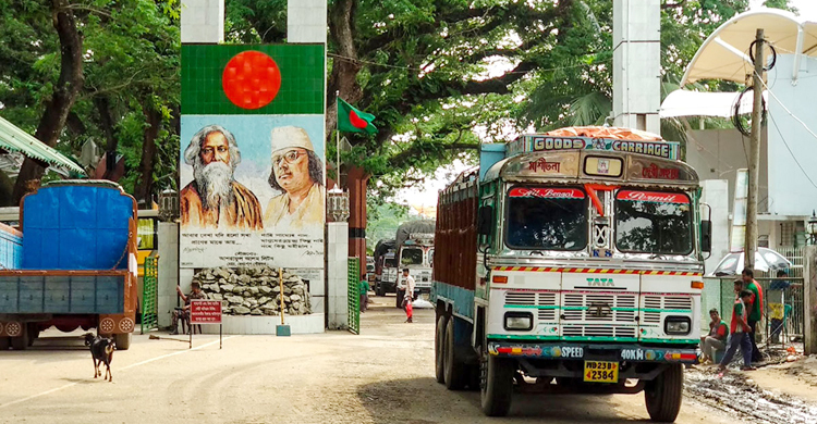 বেনাপোল বন্দরে আমদানি-রপ্তানি বন্ধ
