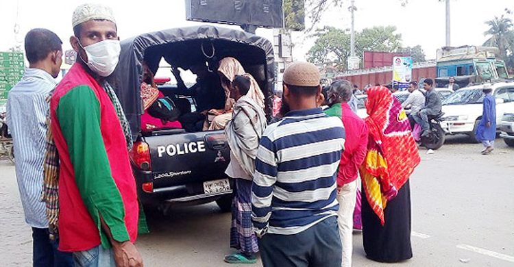 দুই বছর কারাভোগের পর দেশে ফিরলেন দুই নারী