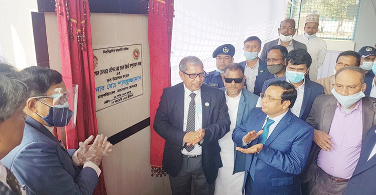 বঙ্গবন্ধুর ম্যুরাল নির্মাণ হবে বেনাপোল স্থলবন্দর স্টেশনে