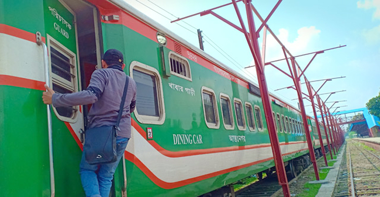 বেনাপোল এক্সপ্রেস ও রেল কার্গোর চলাচল দুইদিন বন্ধ