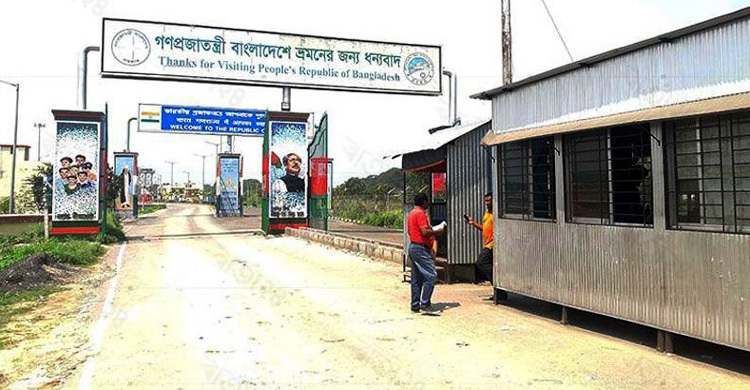 মঙ্গলবার পর্যন্ত পেট্রাপোল-বেনাপোল বন্দর দিয়ে আমদানি-রফতানি বন্ধ