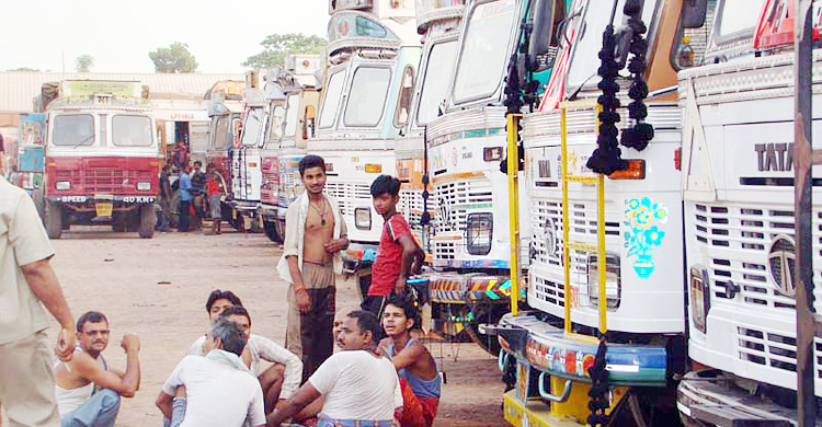 যেকোনো সময় বেনাপোলে বন্ধ হতে পারে আমদানি-রপ্তানি