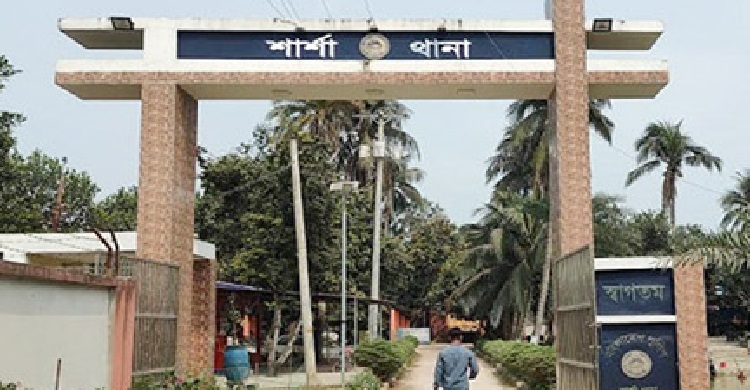 শার্শায় প্রবাসীর স্ত্রীকে ধর্ষণের অভিযোগে গ্রেফতার ২