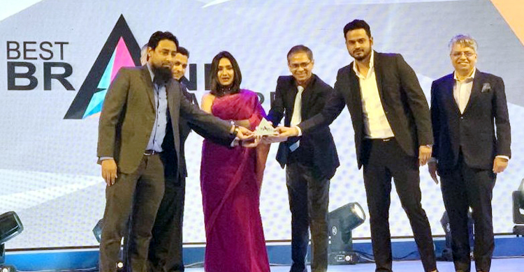 দেশের সেরা ব্র্যান্ডগুলো পুরস্কৃত বেস্ট ব্র্যান্ড অ্যাওয়ার্ডে