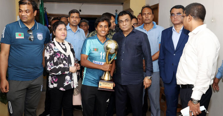 বেতন বাড়ছে সাবিনাদের