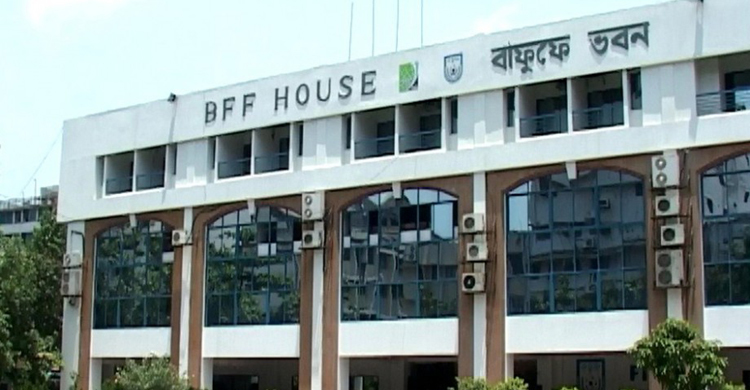 ভোটের আগে জমে থাকা ট্রফি বিতরণের তোড়জোড় বাফুফের