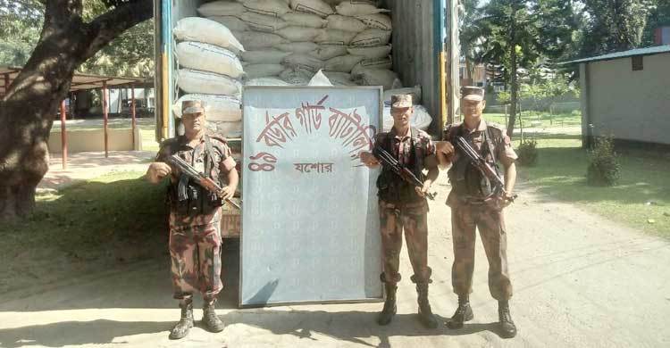যশোরে ৩০ কোটি টাকার ভারতীয় কেমিক্যাল জব্দ