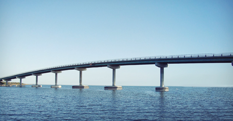 সেতু হচ্ছে খুলনার ভৈরব নদীতে