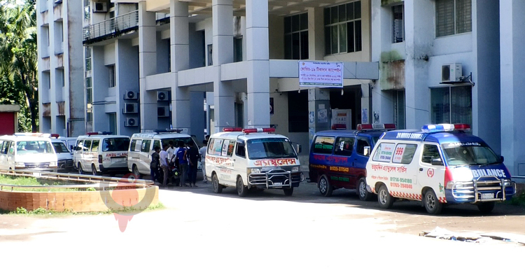 বেশিরভাগই লাইসেন্স নেই, ভাড়া নেয় ইচ্ছামতো