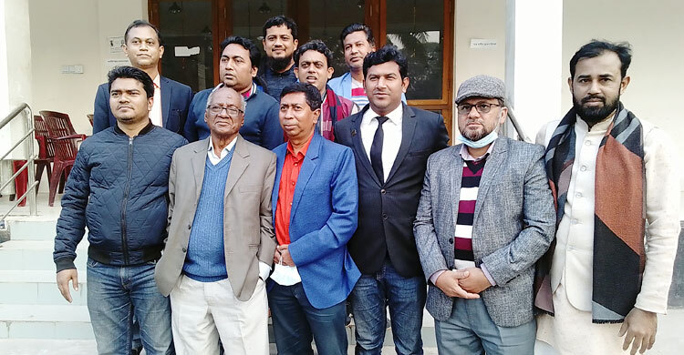 ভোলা প্রেস ক্লাব নির্বাচনে বিনা প্রতিদ্বন্দ্বিতায় ১১ জন জয়ী