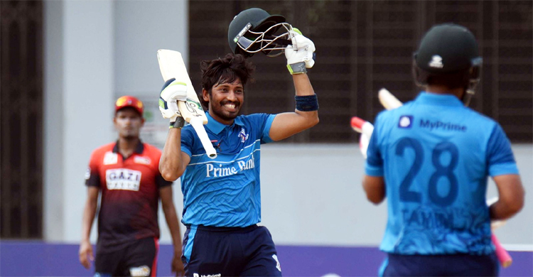অবিশ্বাস্য কীর্তিতে হাজার রানের ক্লাবে এনামুল বিজয়