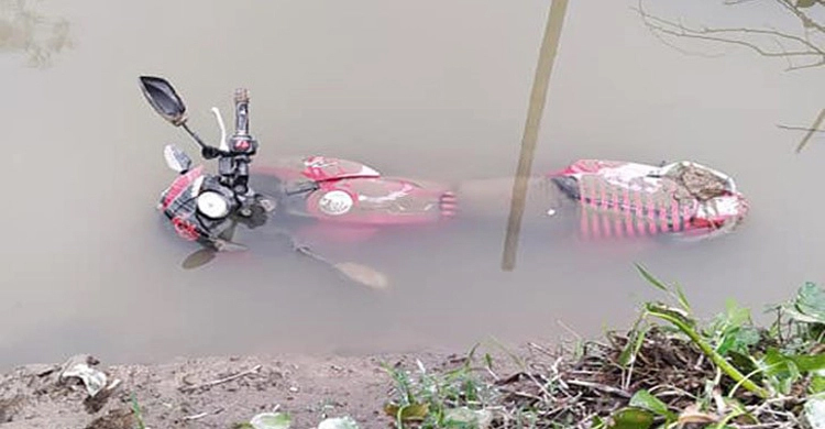 সেই অ্যাপাচি বাইকের মালিকের খোঁজ মিলেছে