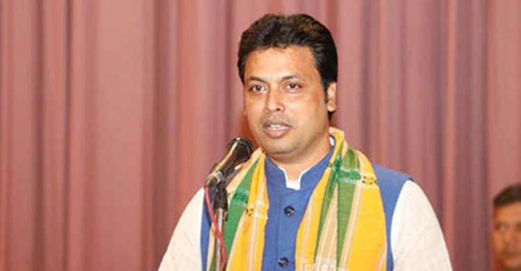 বিপ্লব দেবের বিরুদ্ধে থানায় আইন লঙ্ঘনের অভিযোগ দিলো তৃণমূল