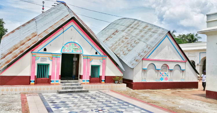 প্রাচীন তীর্থস্থান বিথঙ্গল আখড়ায় একদিন