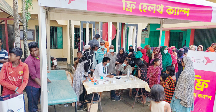 বন্যাদুর্গত এলাকায় বিকাশের ১০ ফ্রি হেলথ ক্যাম্প