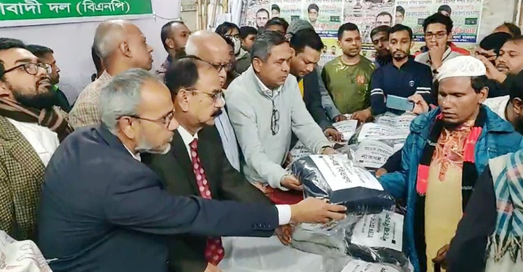 খালেদা জিয়া হঠাৎ মুক্ত হয়ে যেন আপনাদের পাশে দাঁড়াতে পারেন