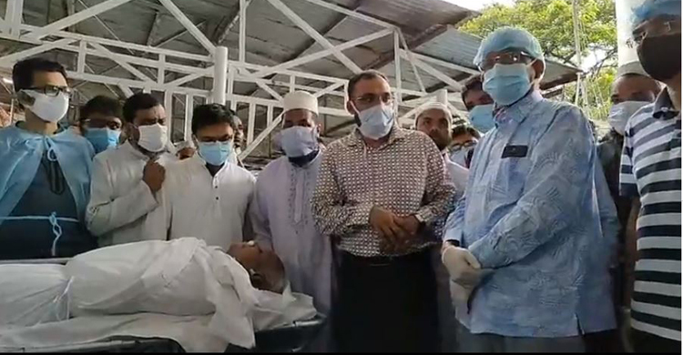 ব্যারিস্টার রফিক-উল হকের মরদেহে বিএনপির শ্রদ্ধা